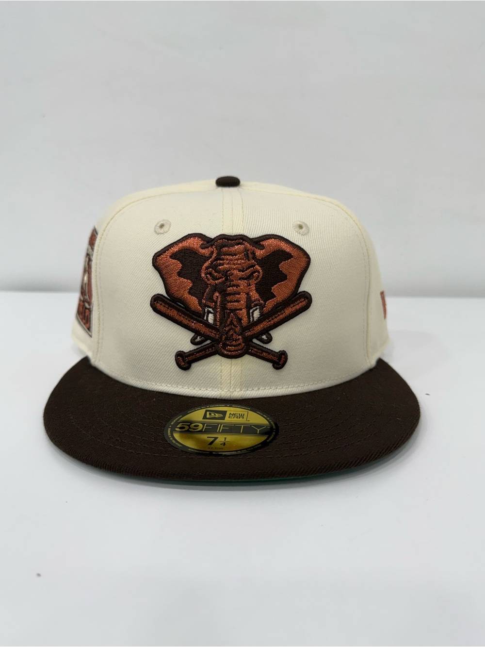 Oakland Athletics A’s New Era Walnut Rickey Henderson MLB Fitted Cap Hat 7 3/4
